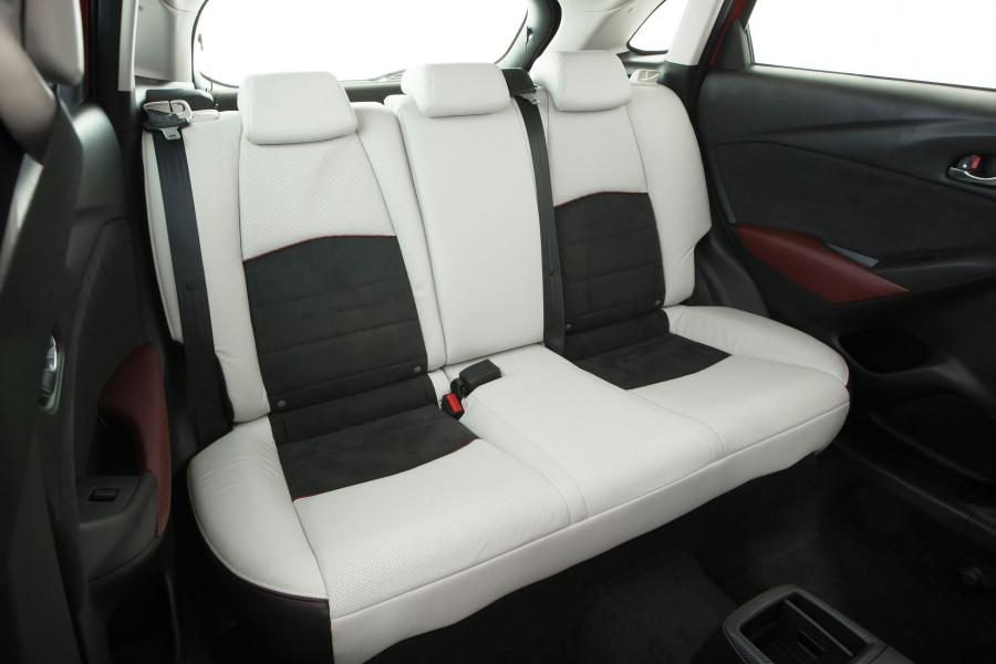  Mazda CX-3 2015 года  (AU) (фото 29 из 30)